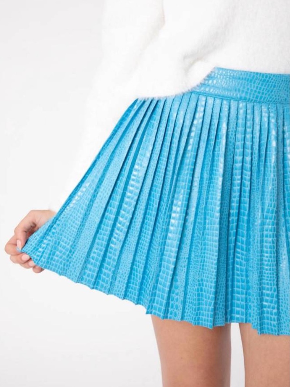 Sincerely Ours Blue Pleated Faux Leather Mini Skirt M